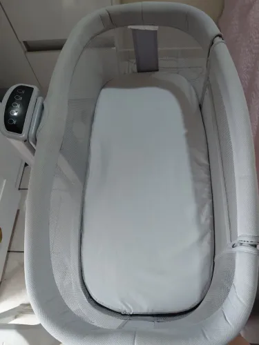 Berço Portátil Acoplado 3 Em 1 + Balanço Automático