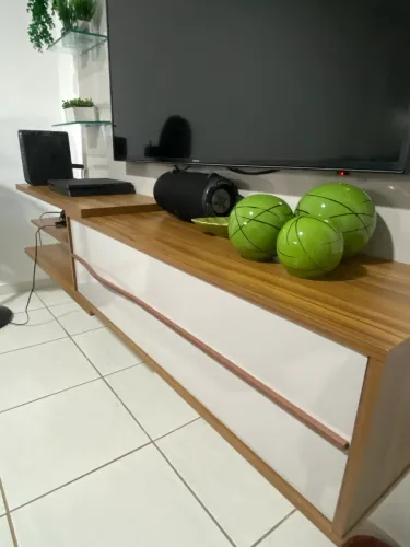 Rack semi-novo em excelente estado !!!
