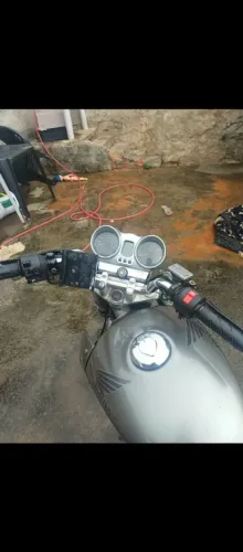 Vendo moto CBX 250