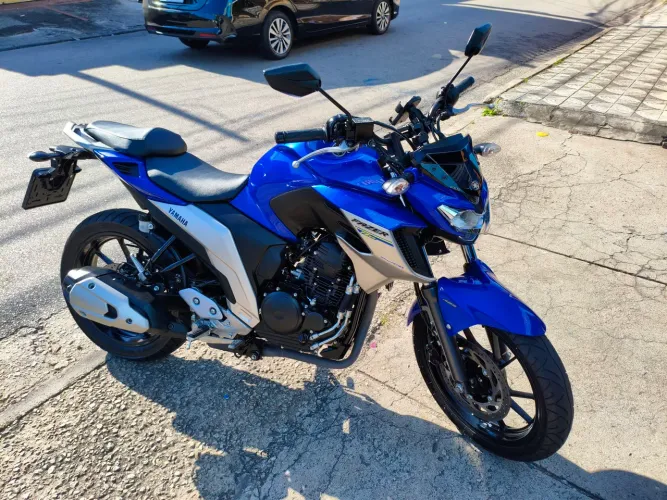 Vendo fazer 250 2021 moto zero único dono manual chave reserva