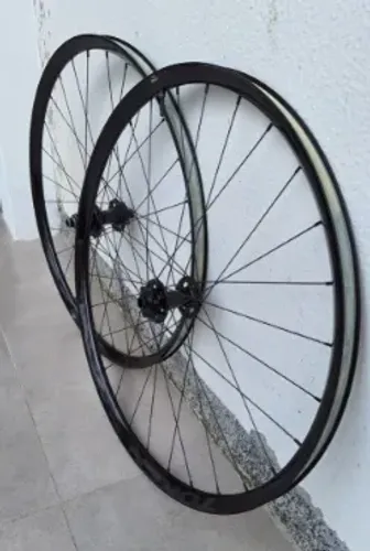 Rodas Token G23AR Boost MTB 28f