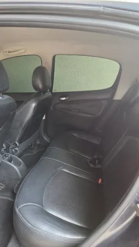 Peugeot 207 XR Sport 1.4 Flex 8V 5P 2012