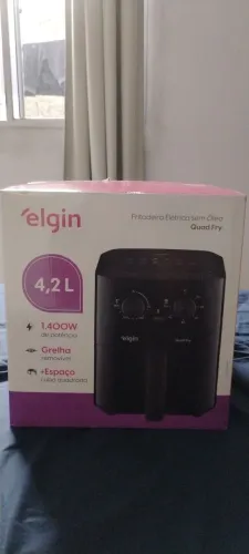 Vendo AIR FRYER NOVA BARATO.