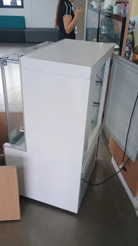 Vitrine refrigerada