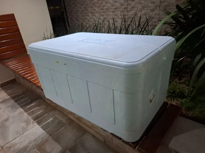Caixa de isopor R$ 150,00
