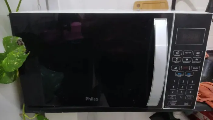 Microondas Philco 25 litros funcionando normal