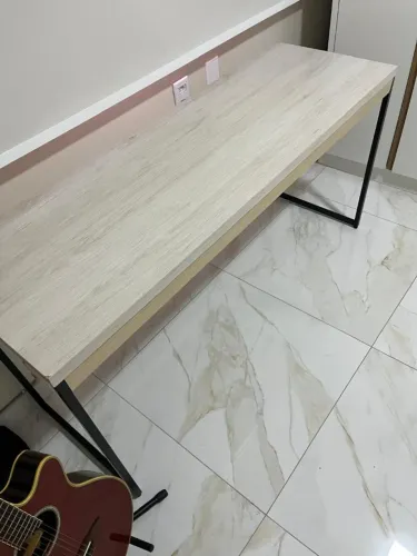 Mesa para escritório (reforçada por marceneiro)