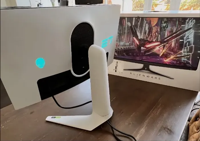 Monitor Gamer Alienware 27" AW2723DF | Quad HD (2K) | 280Hz | Fast IPS | 1ms