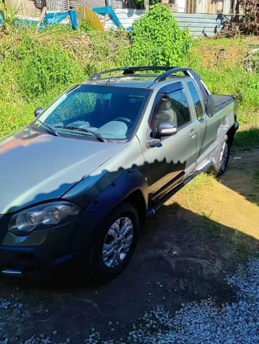 Fiat Strada Adventure 1.8/ 1.8 Locker Flex CE 2010