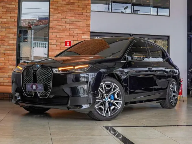 BMW IX XDrive 40 Aut. (elétrico) 2023