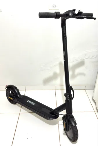 Patinete Elétrico Ikeda 250W | Velocidade 30Km/h | Autonomia 25Km | Dobrável