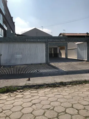 Sobrado em Caiobá VENDA/TROCA