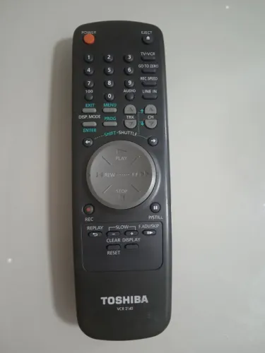 Controle remoto original para Videocassete Toshiba VCR 2140 funcionando