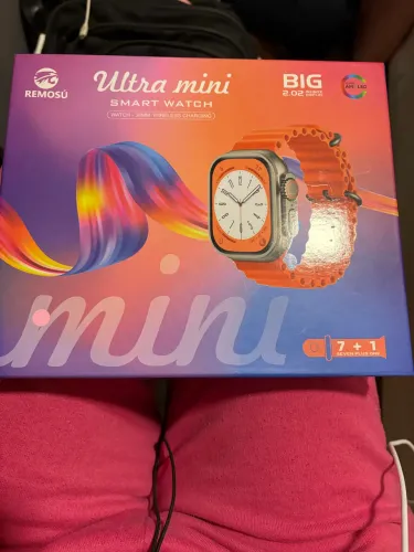 OPORTUNIDADE! Smartwatch Ultra Mini AMOLED com Carregamento Sem Fio