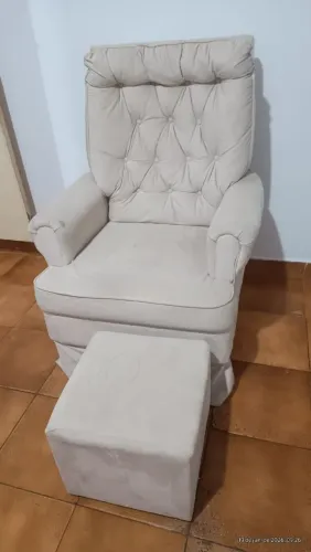 Cadeira de amamentação + puft