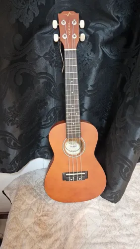 Ukulele Vogga UKC-10 Concerto