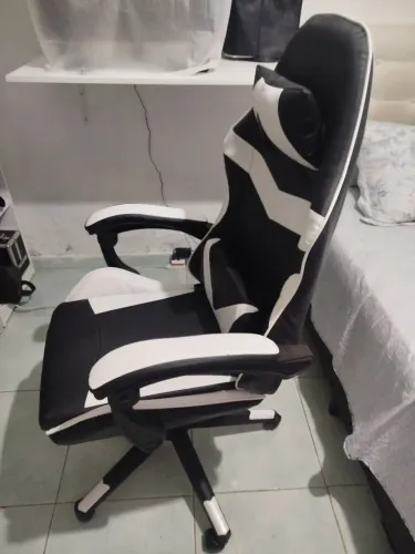 CADEIRA GAMER INCLINÁVEL. SUPORTE PRA APOIAR O PE SUPORT 120 KG
