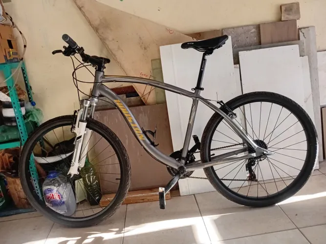 Bicicleta urbana nova