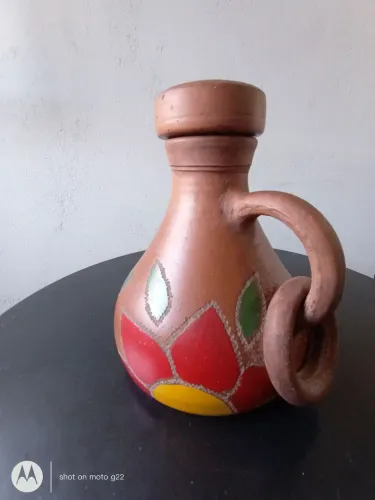 Jarro decorativo "antigo" de terracota