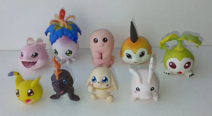 LOTE BONECOS MINIATURAS DIGIMON TANEMON KOROMON TOKOMON TSUNOMON MOCHIMON PUKAMON SALAMON