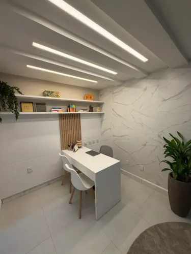 Consultório para sublocação em Jardim Camburi