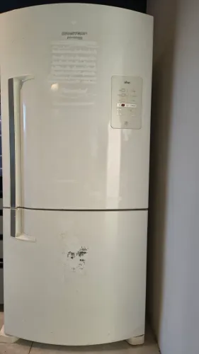 Geladeira Brastemp Inverse 573 Litros | Gelando pouco