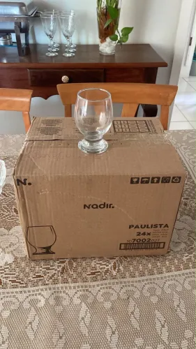 Conjuntos de 76 taças de vidro. cerveja, água, suco...