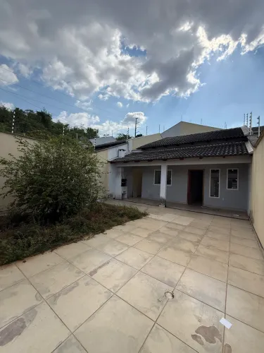 OPORTUNIDADE RELÂMPAGO! VENDE-SE CASA BAIRRO PARQUE FOS CARAJÁS 