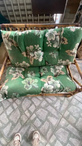 Vendo conjunto em bambu 3 pecas usadas, não entrego