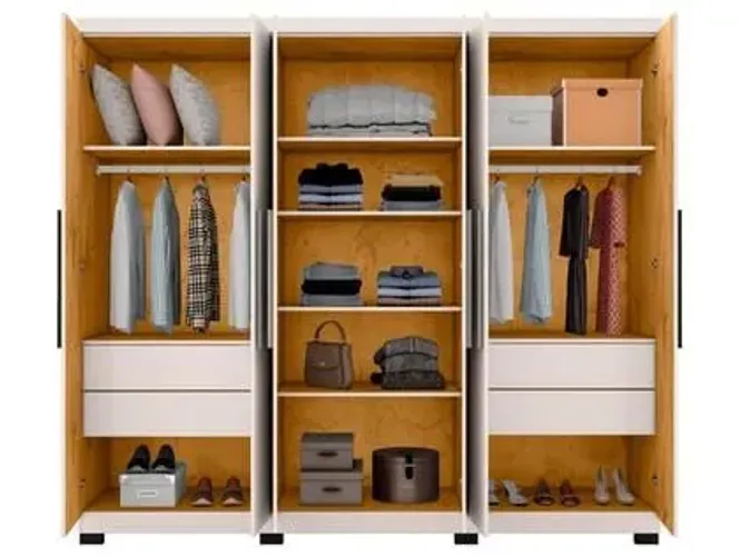 Guarda roupa com 5 meses de uso 
