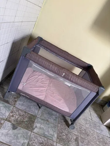 Berço portátil