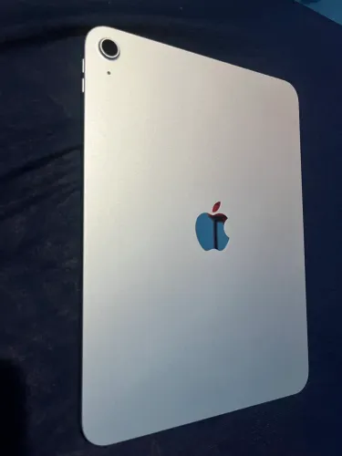 iPad 11