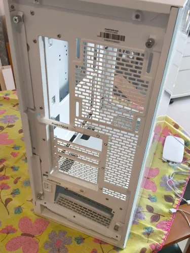 Gabinete gamer phanteks nv5 mk2 + controladora