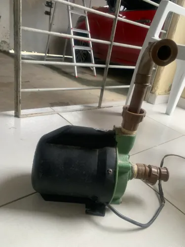 Bomba d?água 