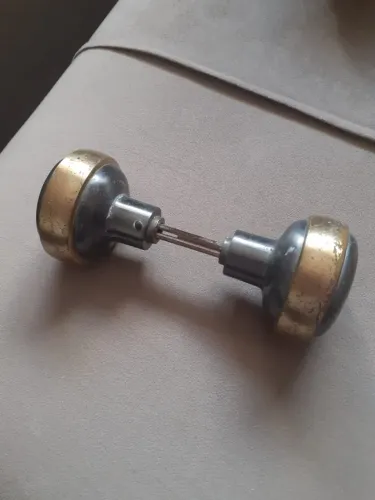 Maçaneta antiga / vintage , chamar no zap