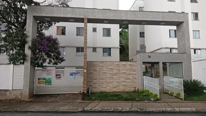 Apto 02 quartos, terreno,01 vaga de garagem b.Madre Gertrudes
