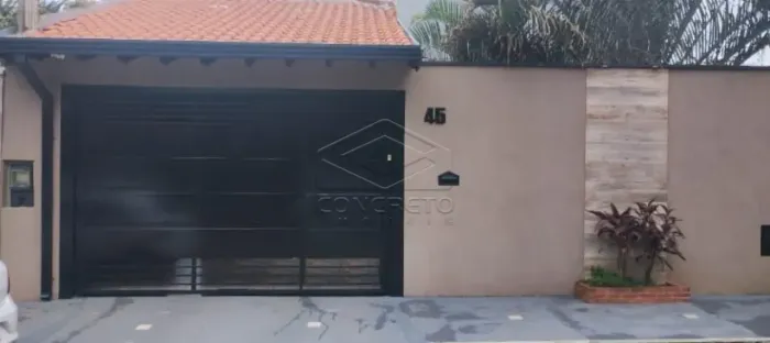 Casa ampla em AGUDOS, oportunidade!