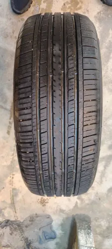 PNEU 225/55-18
