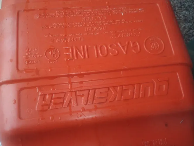 Tanque de combustível