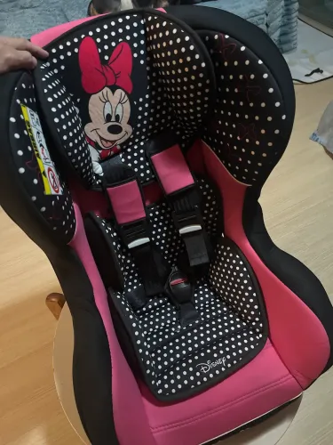Cadeirinha automotiva da Minnie Disney