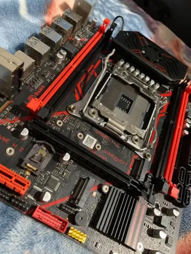 Placa Mãe Qyida X99 - H9S (C/Defeito)