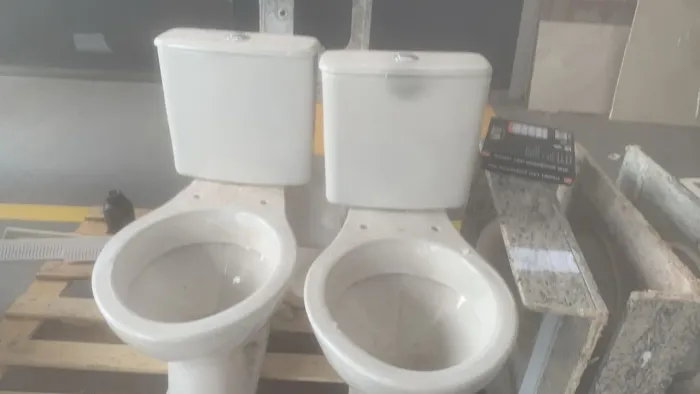 Vendo 2 vasos acoplados.