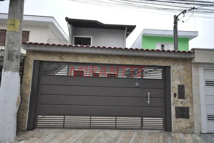 Sobrado com 4 quartos em Jaçana