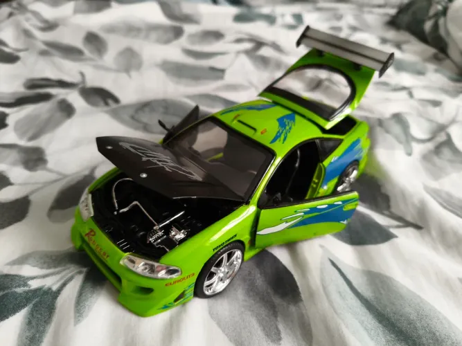 Miniatura Mitsubishi Eclipse Brian's - Velozes e Furiosos - 1:24 - Jada Toys