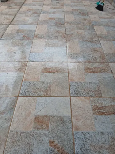 20 caixas de piso 53x53