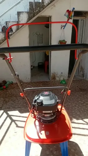 Cortador de grama 