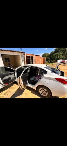 Hyundai HB20S C.plus/c.style1.0 Flex 12V Mec. 4P 2015