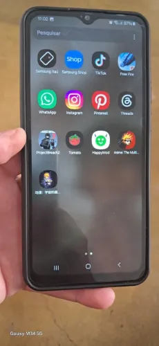 Vendo celular A04e novo otimo