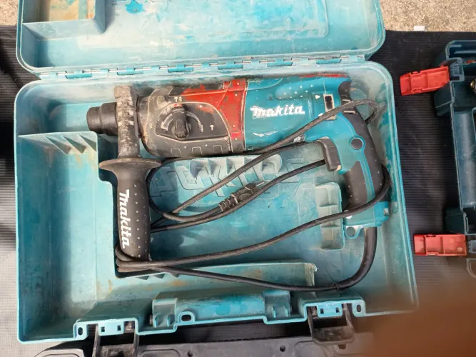 Furadeira martelete rompedor Makita