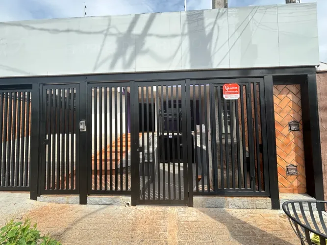 Imóvel comercial, com 6 Suítes e plataforma de acessibilidade